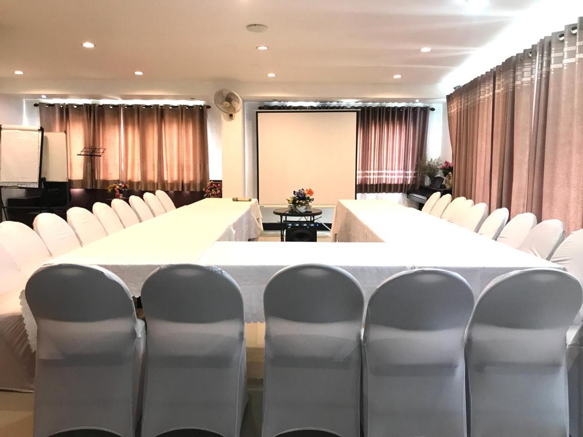 V Hotel Вьентьян Экстерьер фото